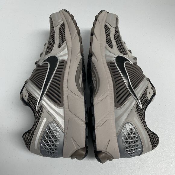 Nike Air Zoom Vomero 5 Dark Violet Ore FB9149 005 Size 9 Brown Mesh Runner main image 4